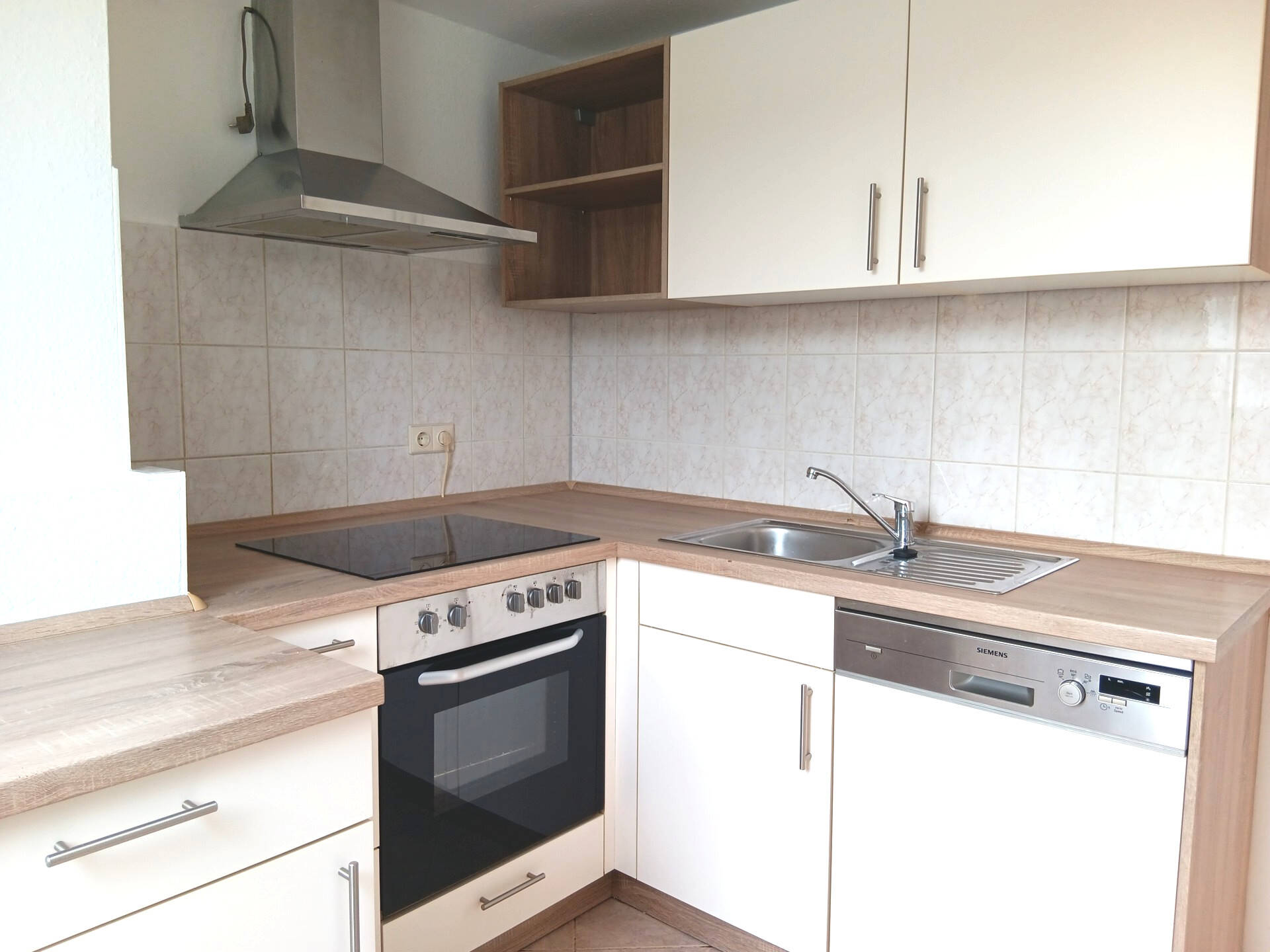 Thumbnail-Bahnhofsnahe Dachgeschosswohnung mit Einbauküche