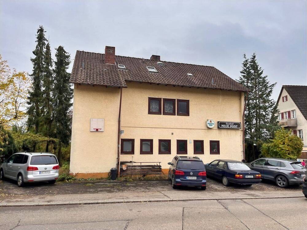 Straßenansicht