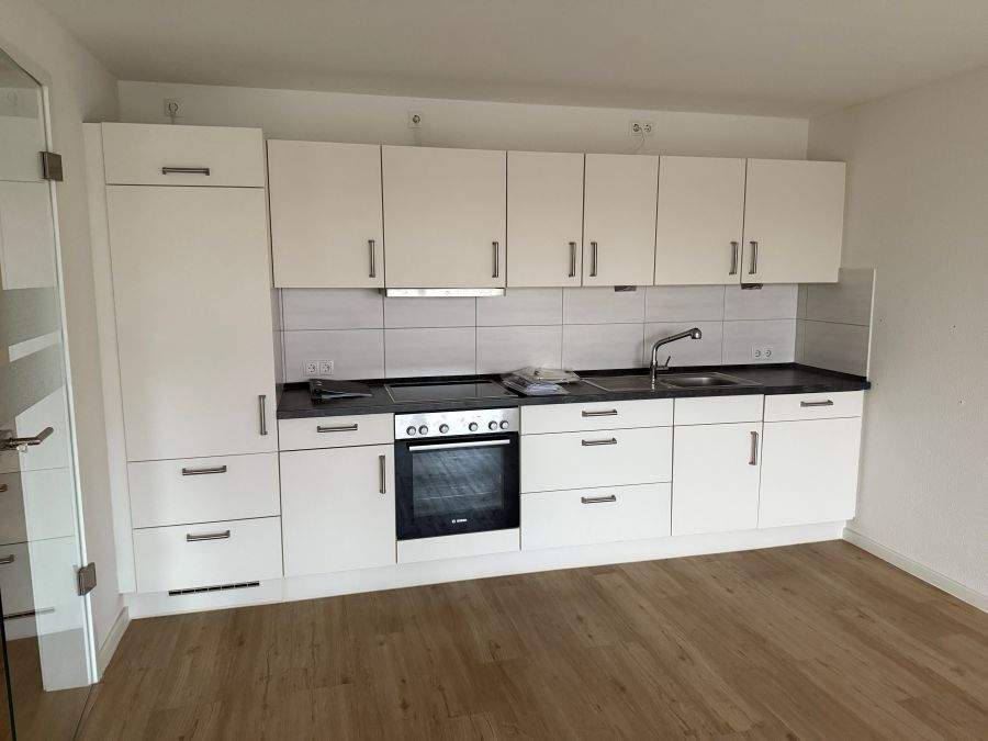 Thumbnail-Schöne, helle 2 Zimmerwohnung mitten in Rotenburg mit Balkon und EBK