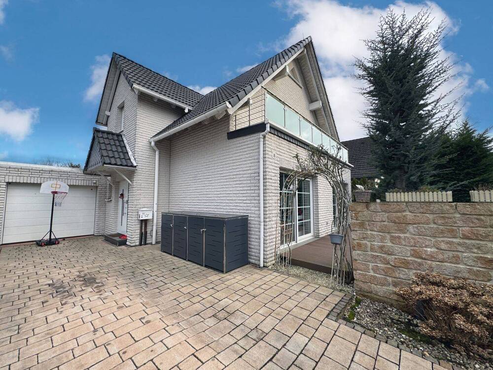 Thumbnail-Schnell verfügbar: Ihr neues Zuhause in Düsseldorf - Modernes EFH mit Garage und Wintergarten