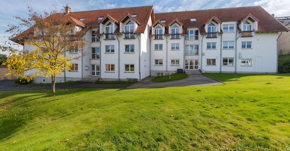 Thumbnail-Mehrfamilienhaus in Wermsdorf - Investitionschance mit 18 Wohneinheiten in idyllischer Lage