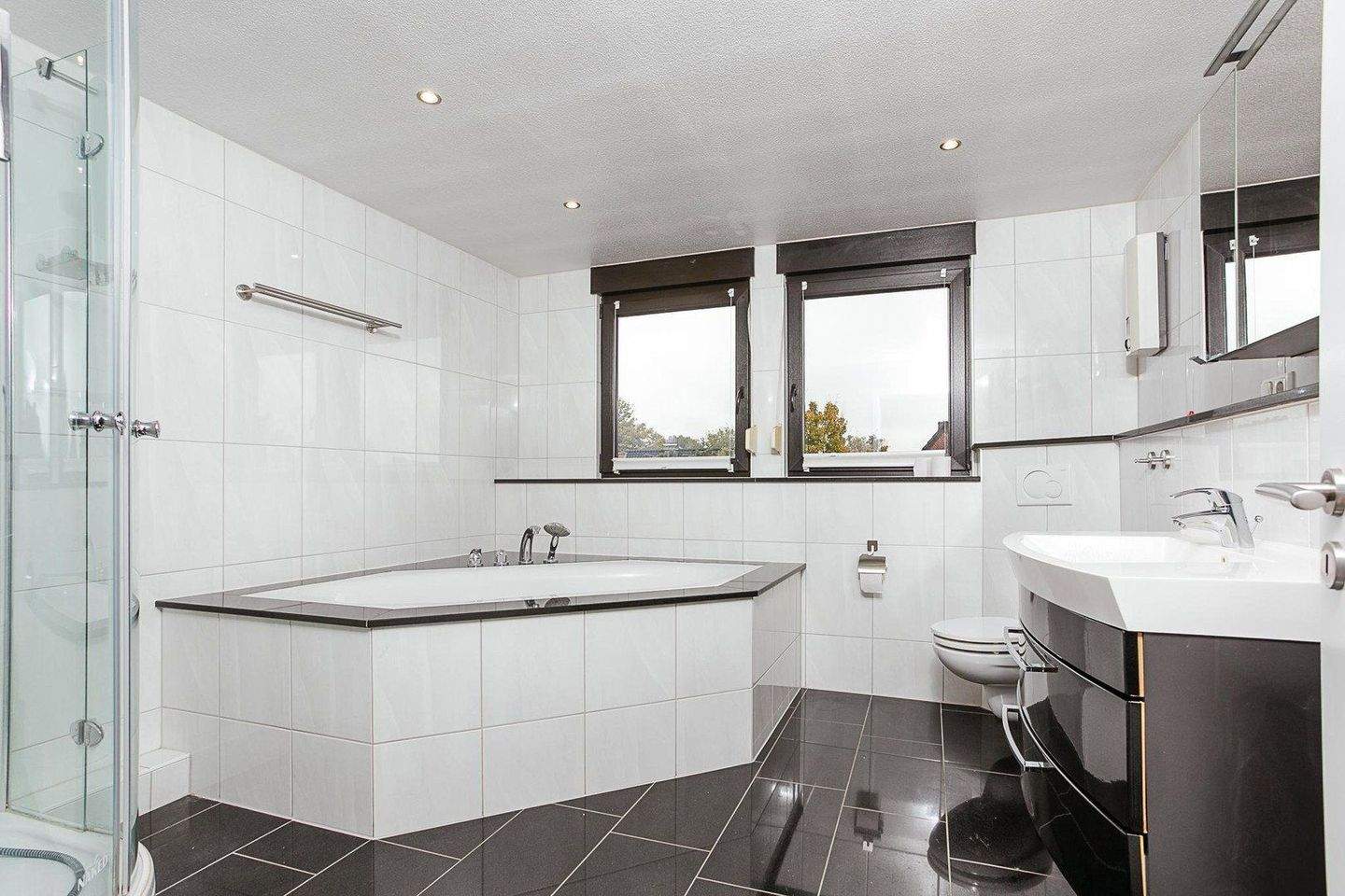 Thumbnail-Lichtdurchflutete Maisonette mit Dachterrasse