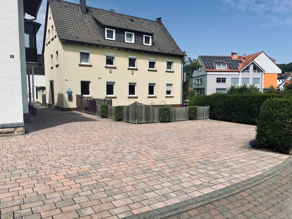 Thumbnail-Hilders-Kerngemeinde. Sehr gepflegtes 3Familienhaus !