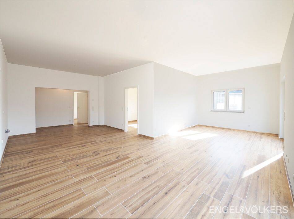 Thumbnail-Lichtdurchflutete Drei-Zimmer Wohnung!