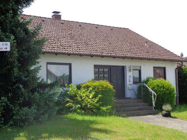 Thumbnail-Rauenberg: gepflegtes Wohnhaus mit schönem Grundstück