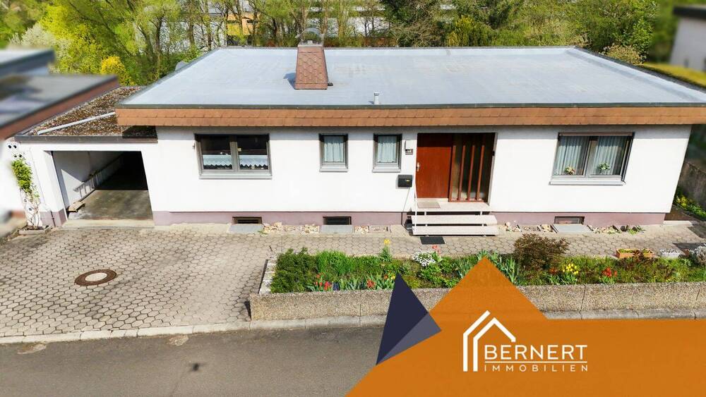 Thumbnail-Großzügiger Bungalow mit Gartenareal - viel Platz, klare Struktur & echtes Entwicklungspotenzial