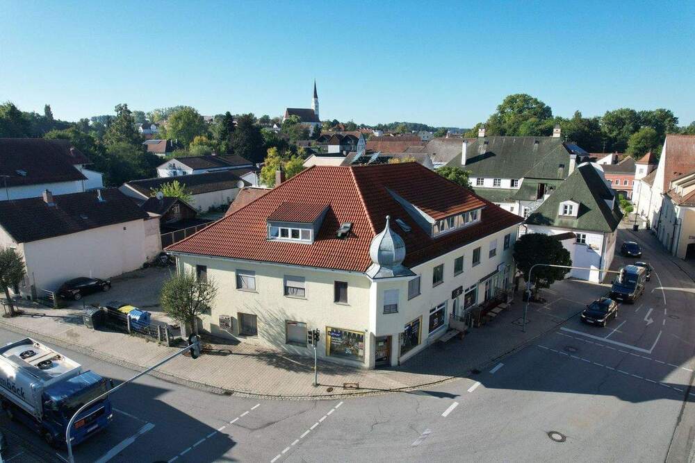 Thumbnail-Mehrfamilienhaus Arnstorf Zentrum, 11 Einheiten langf. vollvermietet - PROVISIONSFREI