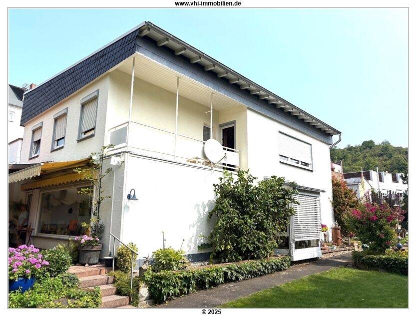 Thumbnail-+++ Einmalig im Zentrum Lahnsteins - Wunderschönes Einfamilienhaus mit großem Garten und Parkflächen