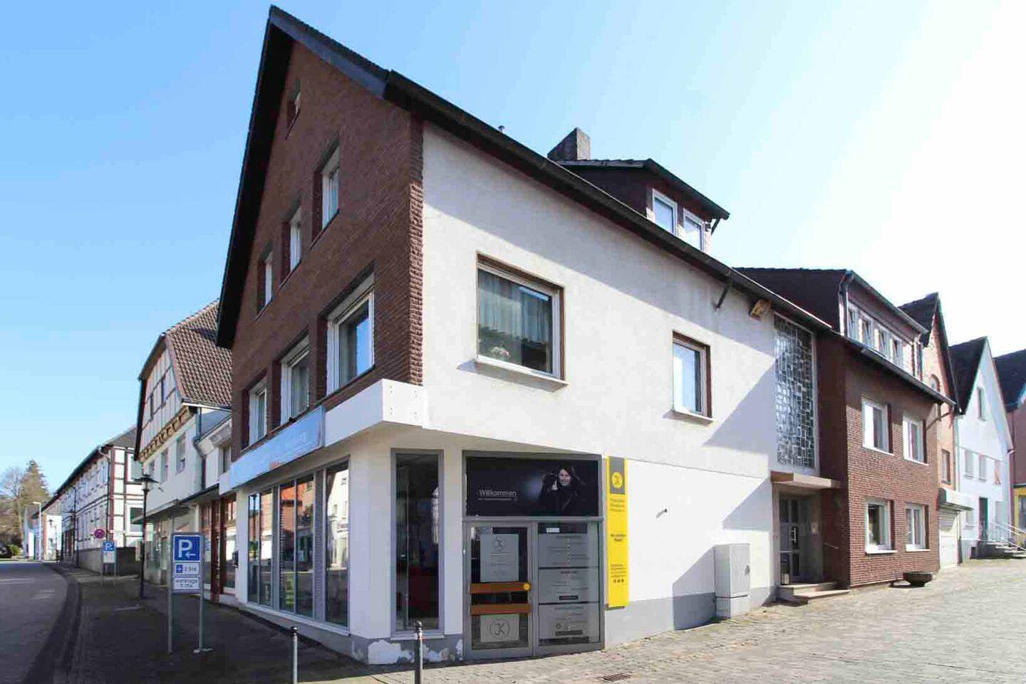 Thumbnail-Wohn- und Geschäftshaus mit ca. 497 m² vermietbarer Fläche, Fernwärme und Entwicklungspotenzial