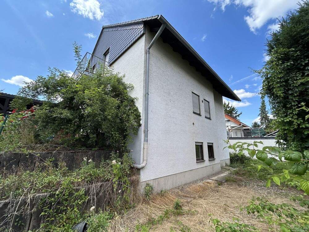 Thumbnail-Attraktives Zweifamilienhaus - auch ideal für Mehrgenerationenwohnen - am Ende eines Privatweges