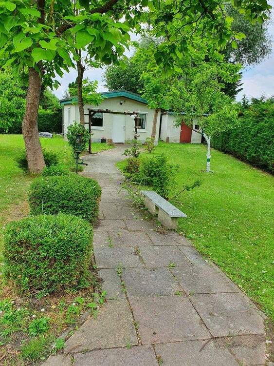 Thumbnail-Garten mit Wochenendhaus am Havelsee