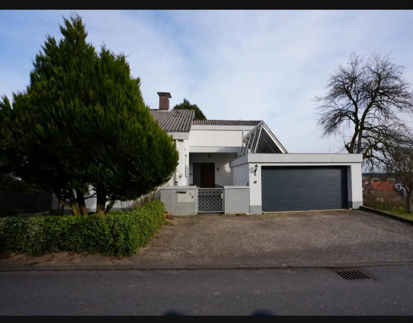 Thumbnail-Haus in ruhiger Lage zu verkaufen
