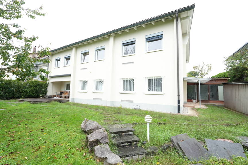 Thumbnail-Geschäftsgebäude mit Garten und Terrasse