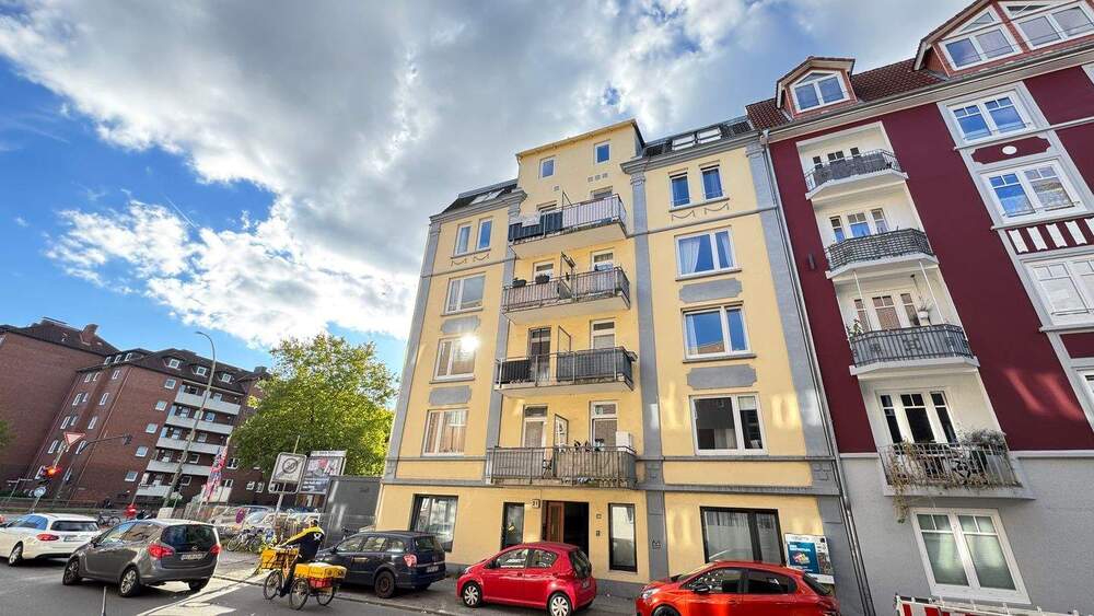 Thumbnail-Saniertes Mehrfamilienhaus mit 11 Einheiten in Hamburg-Wandsbek