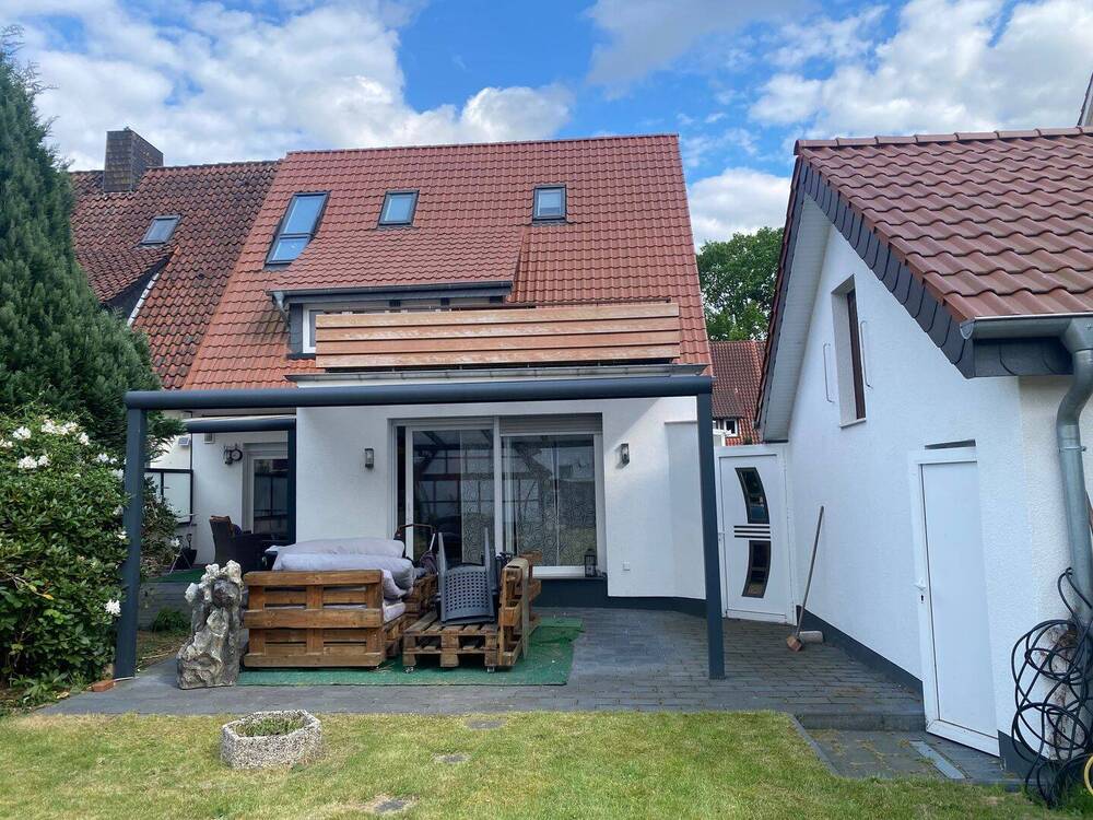 Thumbnail-Saniertes Doppelhaus mit zwei Wohneinheiten, Garage und Garten zu verkaufen. Eigentumsgrundstück!