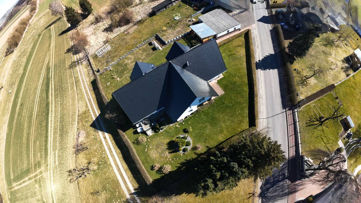 Thumbnail-Großzügiges Zweifamilienhaus in Malsfeld-OT