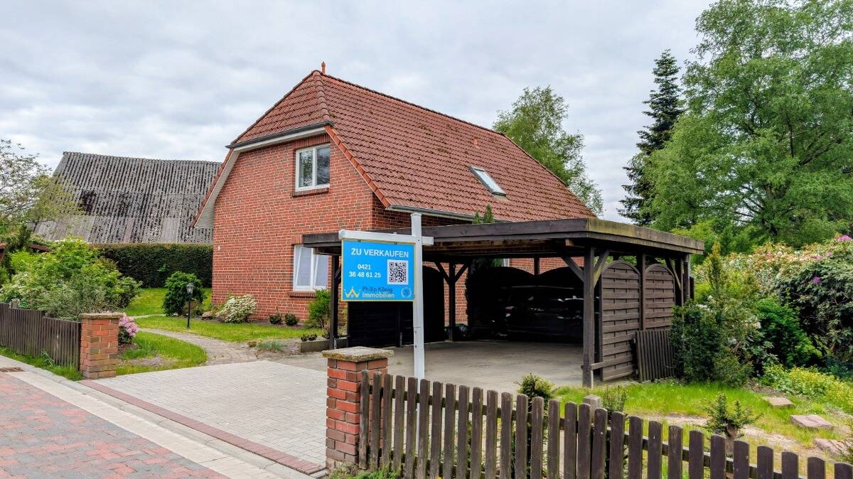 Thumbnail-Zweifamilienhaus in Lilienthal zu verkaufen.