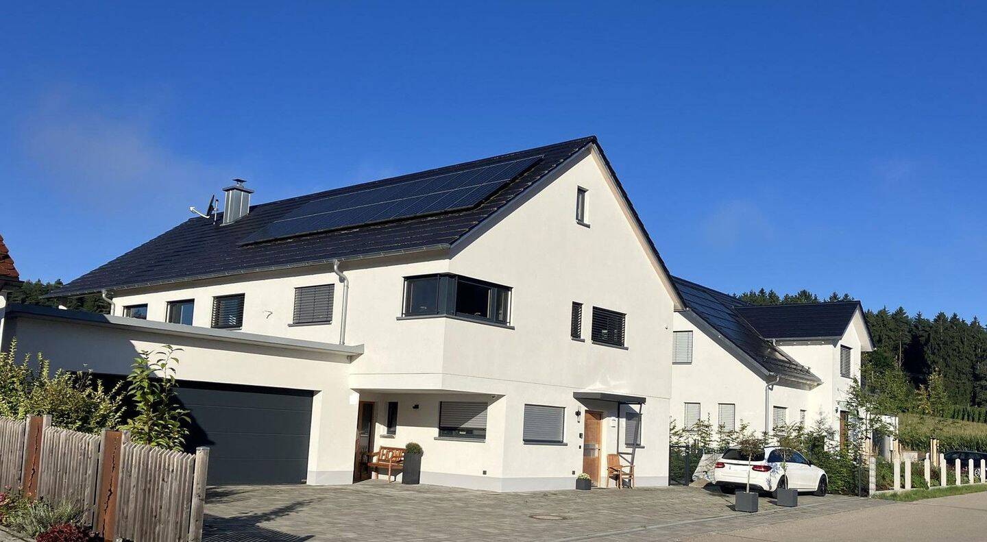 Haus vorne 2025