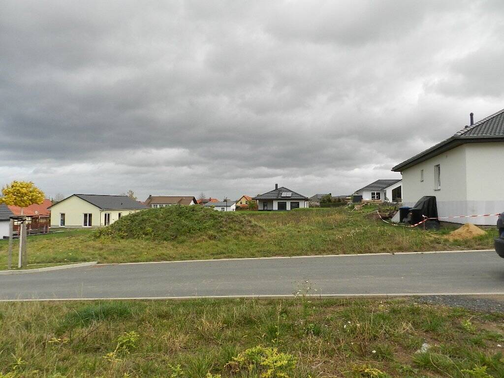 Thumbnail-Baugrundstück in Unterwellenborn OT Könitz zu verkaufen