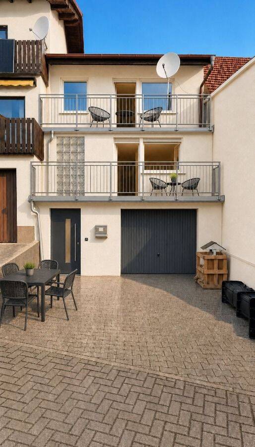 Thumbnail-Smart sparen: Günstiges Einfamilienhaus mit moderner Heizung