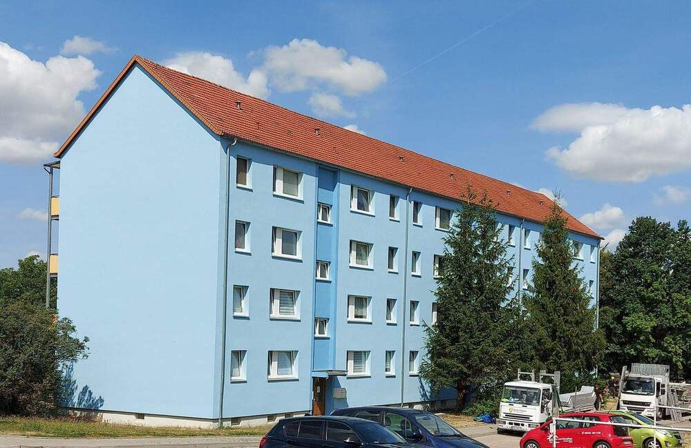 Thumbnail-Schöne Wohnung, lichtdurchflutet, ruhige Lage mit Balkon und Blick ins Grüne
