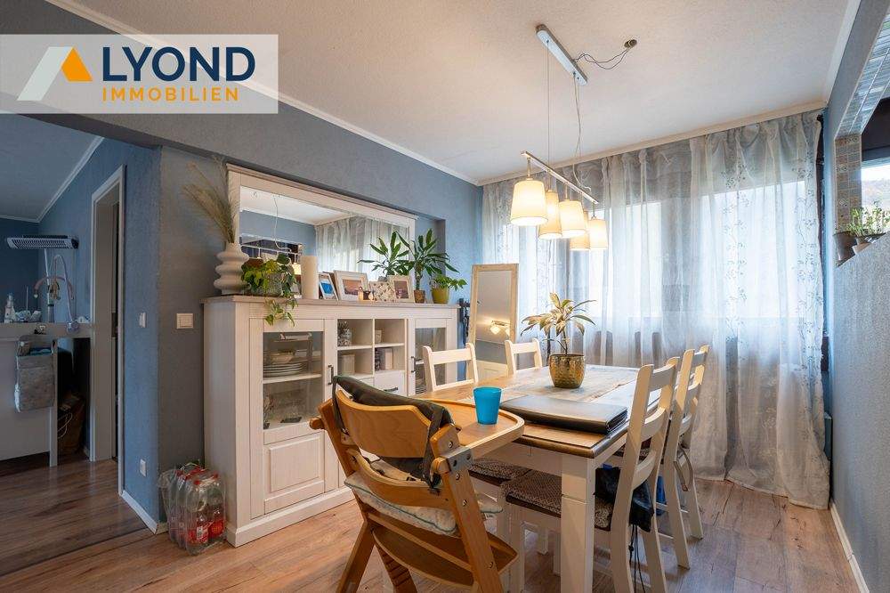 Thumbnail-Diese schöne 2,5 Zimmer Wohnung sucht Sie als neuen Eigentümer!