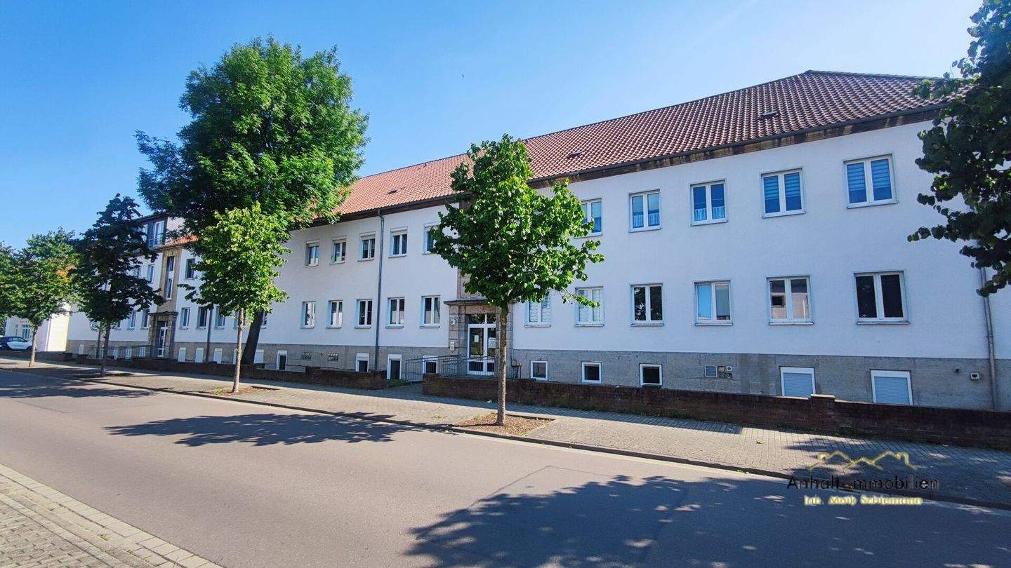 Thumbnail-2-Raumwohnung im Zentrum | Fahrstuhl