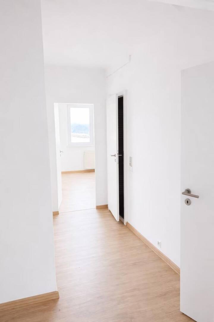 Thumbnail-Helle 2-Zimmer-Wohnung mit Weitblick ins Grüne - ruhig, gepflegt