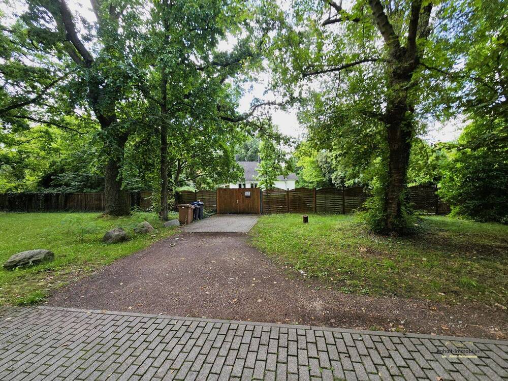 Thumbnail-Suchen Sie ein idyllisch gelegenes Einfamilienhaus mitten in Wolfen ?