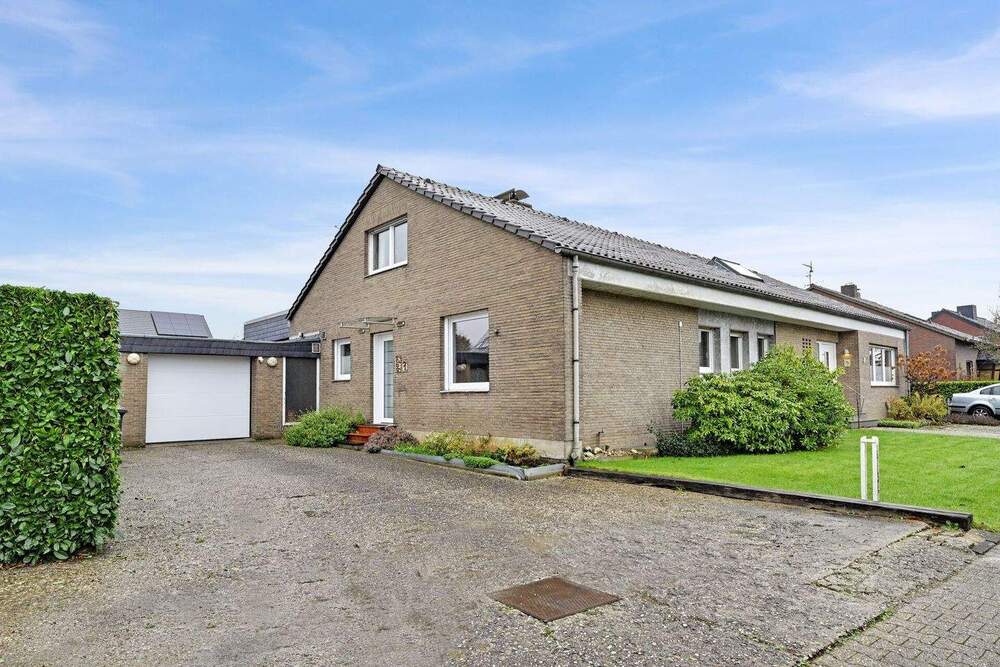 Thumbnail-Platz für die ganze Familie - Einladendes Haus mit traumhaftem Garten