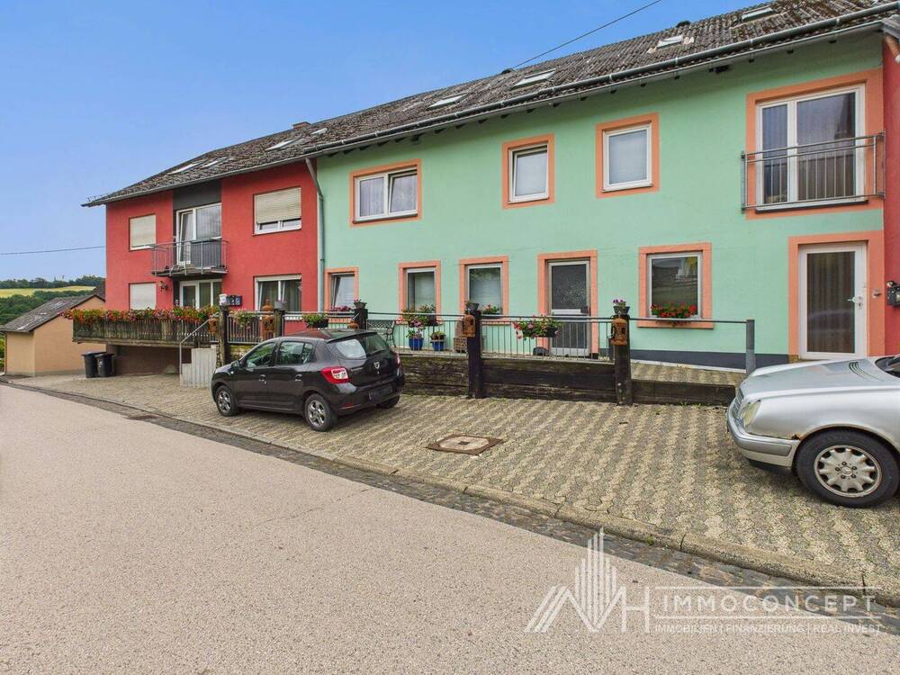 Thumbnail-Mehrfamilienhaus mit zahlreichen Gestaltungsmöglichkeiten | 54552 Kradenbach | Eifel