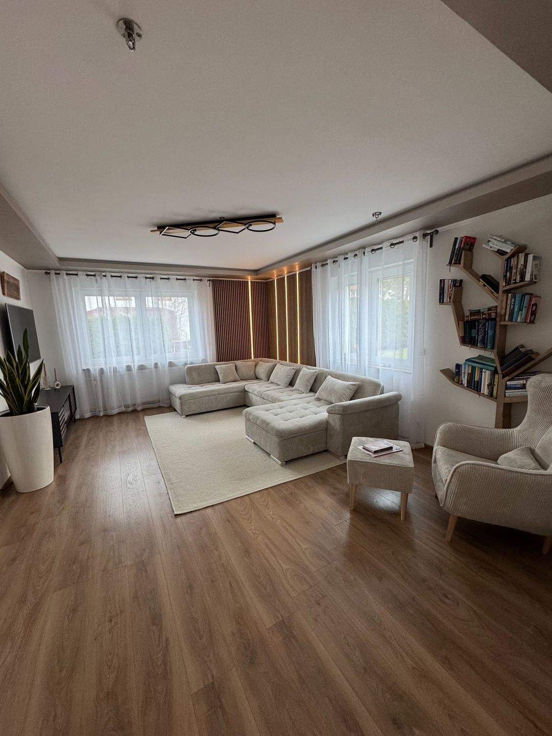 Thumbnail-Provisionsfrei-Großzügiges, komplett saniertes Einfamilienhaus im Süden von Nürnberg – ideal für Familien