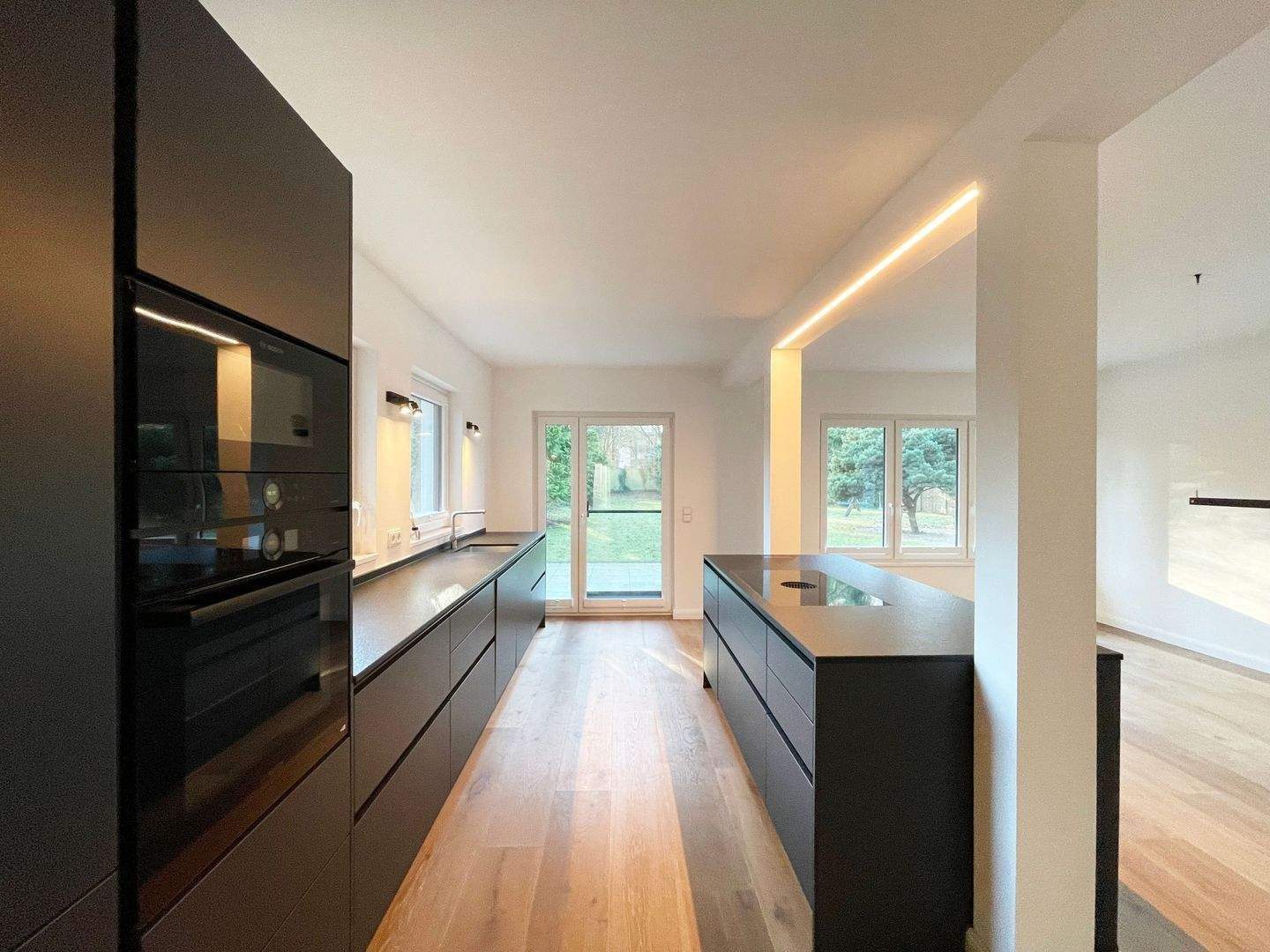 Thumbnail-Modern und hochwertig renoviertes Einfamilienhaus