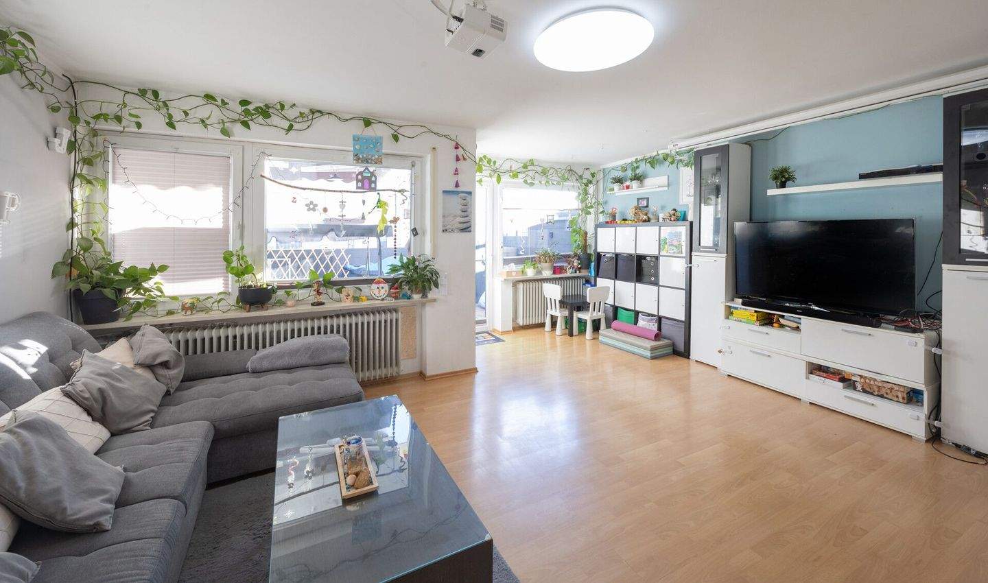 Thumbnail-Großzügiges Reihenmittelhaus mit viel Platz für die Familie