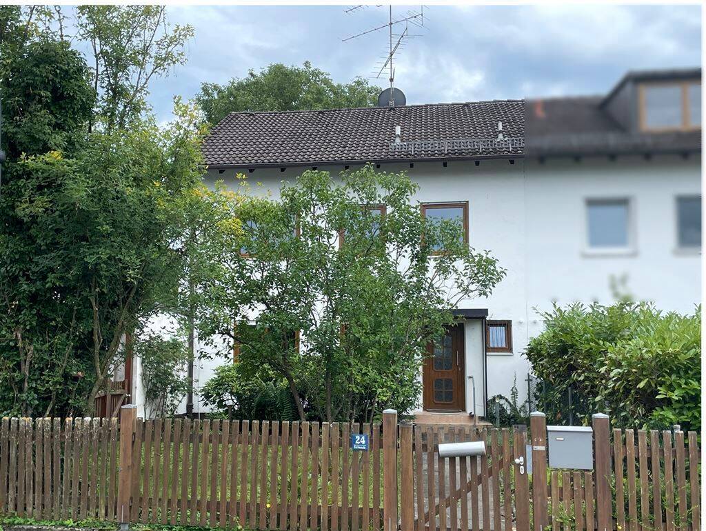 Thumbnail-Doppelhaushälfte in Brunnthal