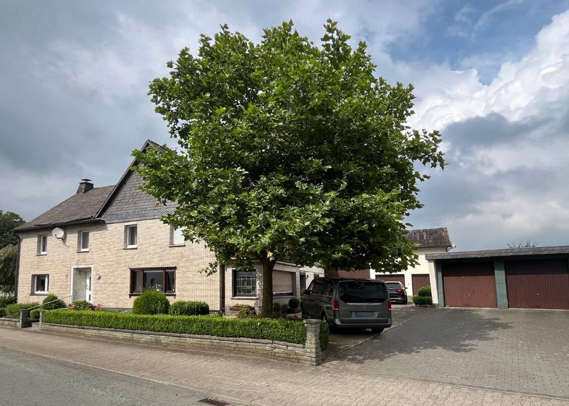 Thumbnail-Sauerland pur - Idyllischer Bauernhof mit Einliegerwohnungen & Nebengebäuden