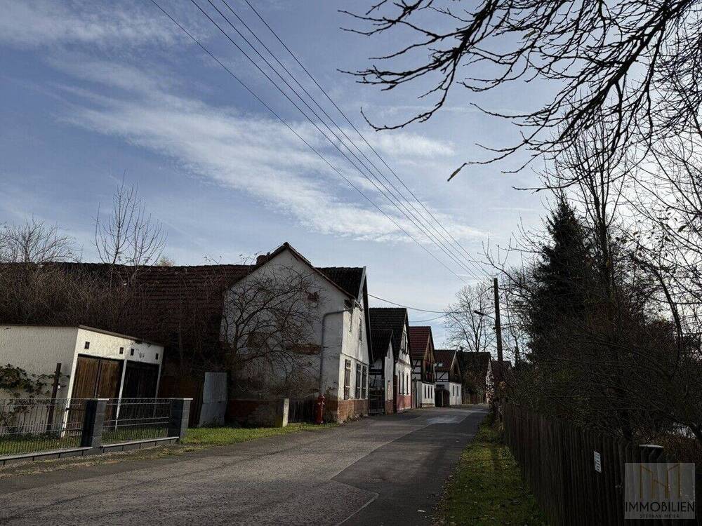 Thumbnail-Ein Ort für neue Pläne - Grundstück mit Altbestand in Saalfeld