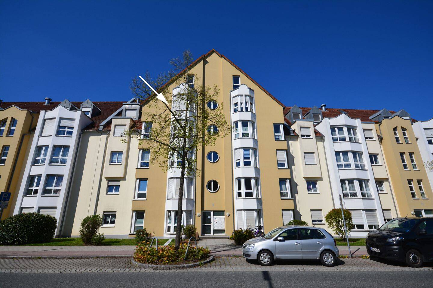 Thumbnail-***FRISCH RENOVIERT . SOFORT FREI . 76 m² MIT BALKON & TG-STELLPLATZ***
