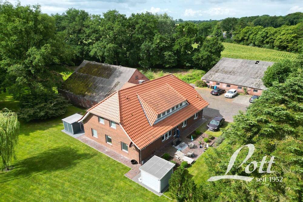 Thumbnail-+++ Resthof mit 6.757 m² gr. Grdst., kernsaniertem ZFH und 3 großen Nebengeb. bei Barßel!+++