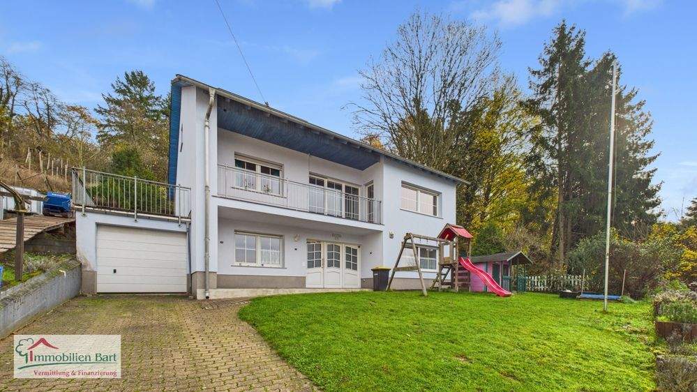 Thumbnail-MERZIG-STADTNÄHE: EINFAMILIENHAUS MIT GROSSEM GRUNDSRÜCK