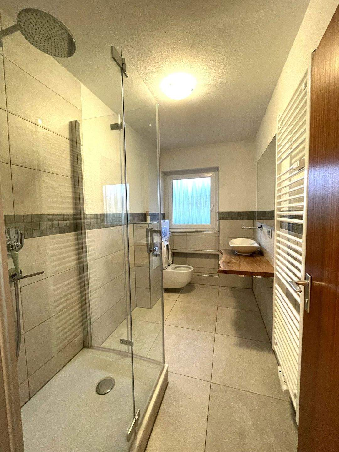 Thumbnail-+++ Helle 2-Zimmer-Wohnung mit großzügigem Balkon in Konstanz-Dettingen +++