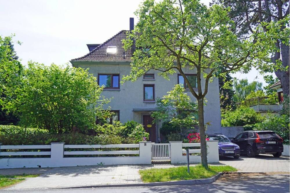 Thumbnail-Großzügiges Dreifamilien-Stadthaus mit vielen Möglichkeiten, auch ideal als Mehrgenerationenhaus