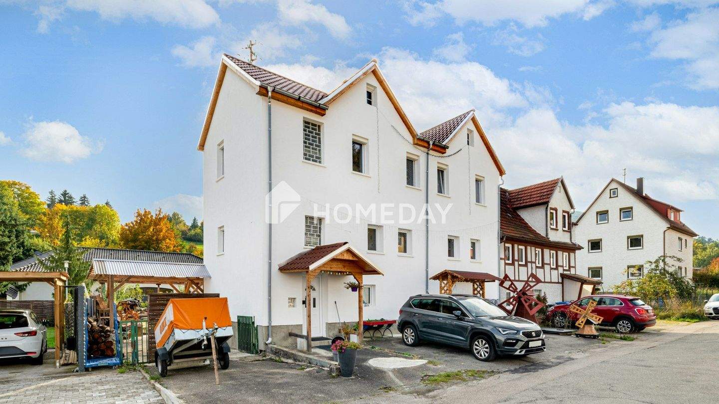 Thumbnail-Modernisiertes EFH mit weiterem Ausbaupotential und schönem Grundstück