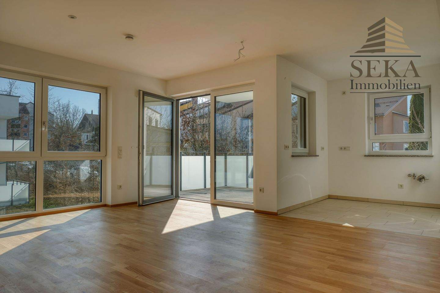 Thumbnail-Komfortwohnung mit Aufzug, Tiefgarage - citynah gelegen