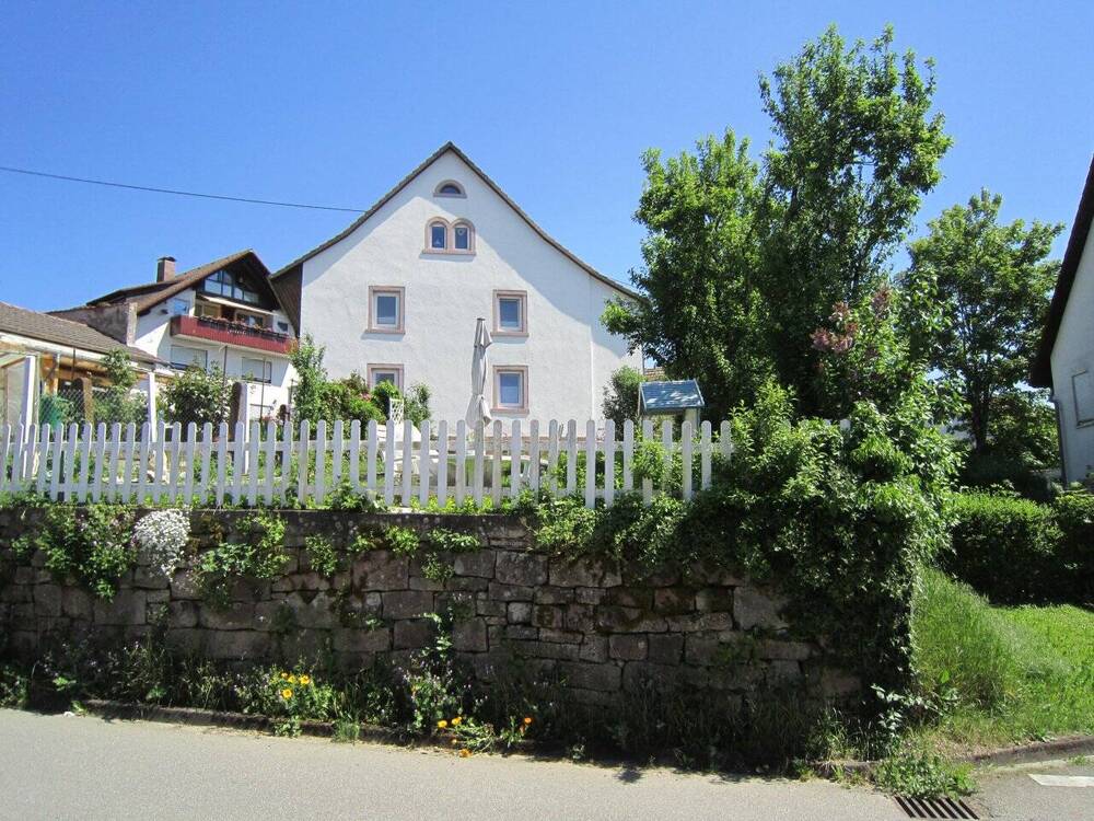 Straßenansicht