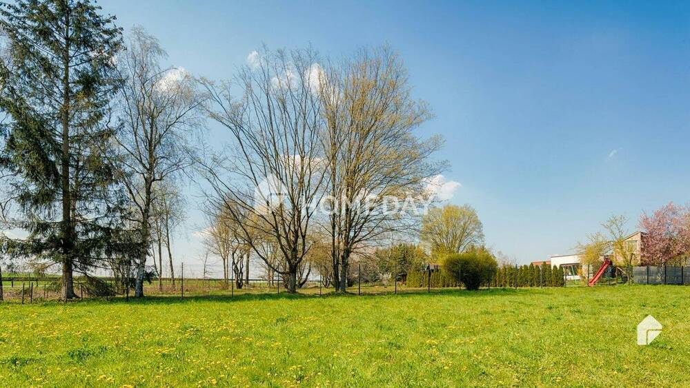 Thumbnail-Großzügiges Baugrundstück in ruhiger Wohnlage von Ebersdorf bei Coburg - 1.776 m² nach Bebauungsplan