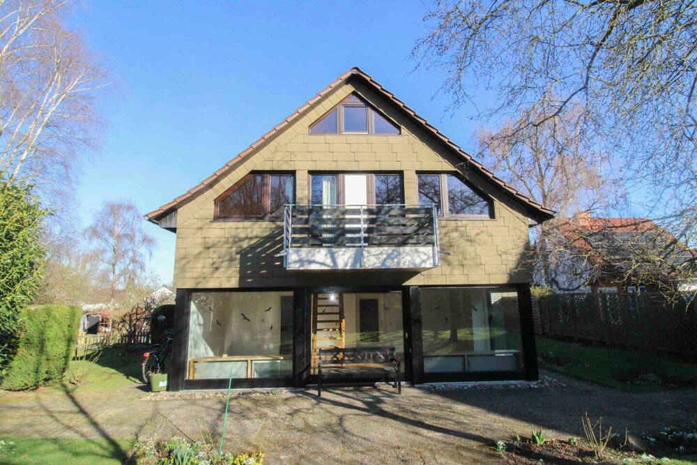 Thumbnail-Charmante Doppelhaushälfte mit Garten, Balkon, Garage, zentral in Kassel-Harleshausen zu verkaufen