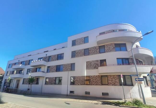 Thumbnail-Moderne 3-Zimmer-Wohnung mit Balkon