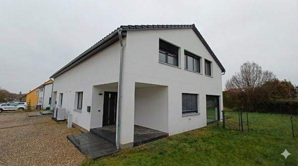 Thumbnail-Hochwertige Doppelhaushälfte in Burg