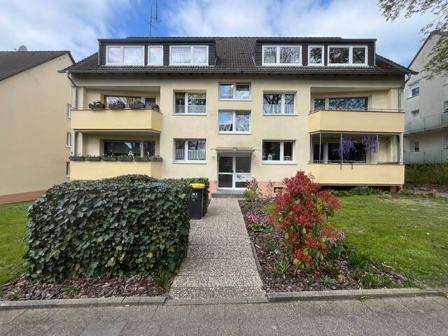 20250411 300 Fassade.jpg